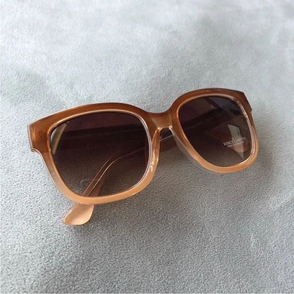 Vince Camuto ~ Ombré Cat Eye Sunglasses - Picture 8 of 8